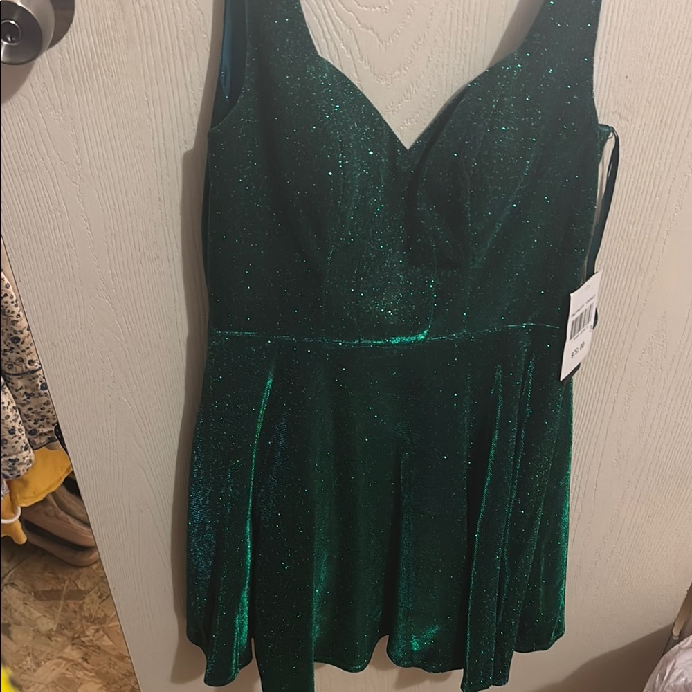 Elegant Green Glitter Dress